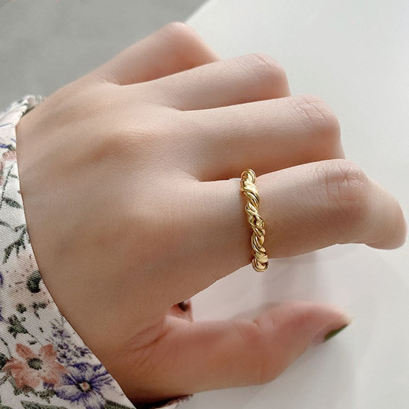 Laryse Torchon Ring